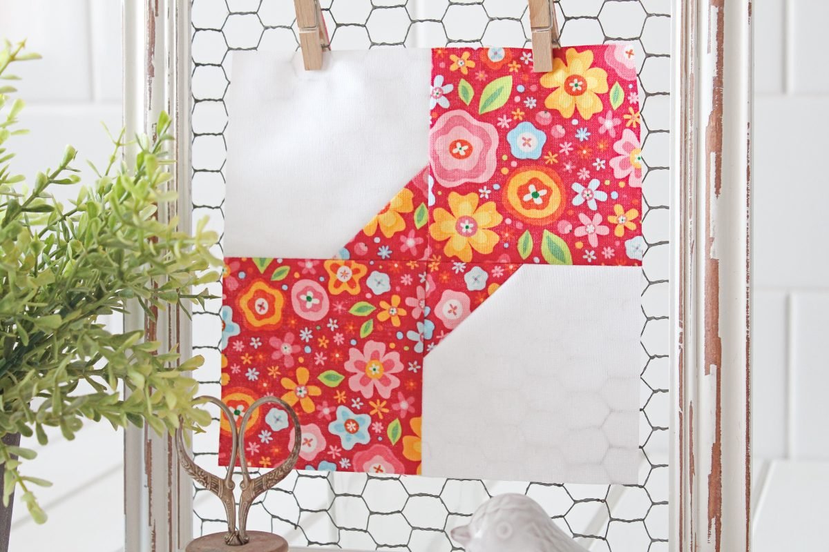 Embrace the Artistry of the Bow Tie Quilt Block